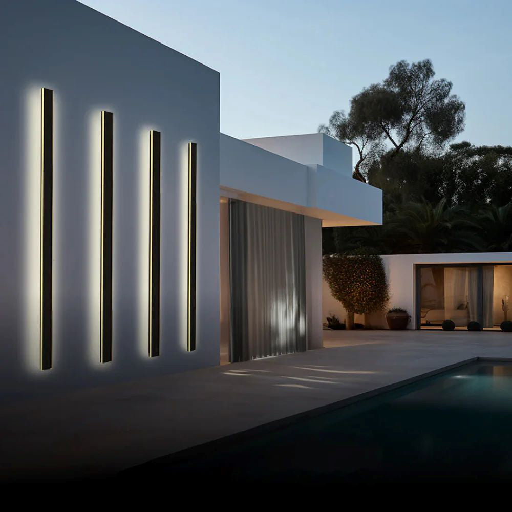 Edge Minimalist IP65 Linear LED Wall Light – Black Metal & Acrylic