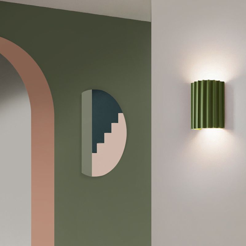 Orr Postmodern Semi-Cylindrical Resin Wall Lamp – 5 Colors