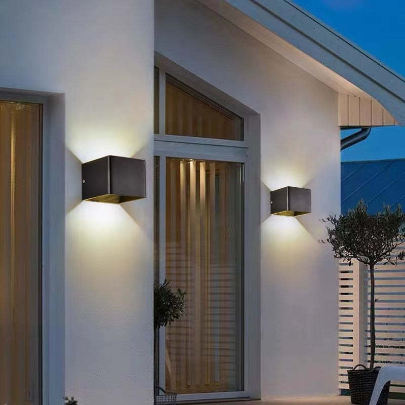 Orr Adjustable Square Outdoor Wall Lamp – LED, Black/White