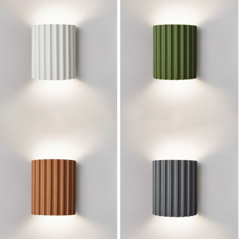 Orr Postmodern Semi-Cylindrical Resin Wall Lamp – 5 Colors