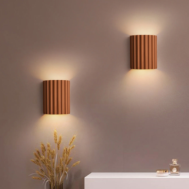 Orr Postmodern Semi-Cylindrical Resin Wall Lamp – 5 Colors
