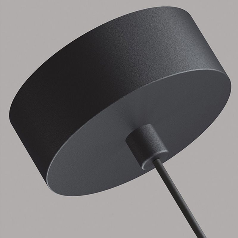 Sanna Black Pendant Light – Modern Ceiling Lighting for Living Spaces