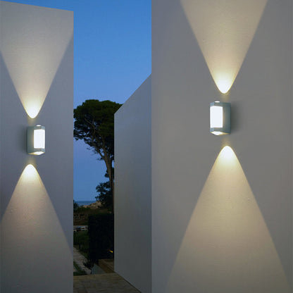 Orr Nordic Up-Down Outdoor Wall Lamp – Black or White, IP65, LED