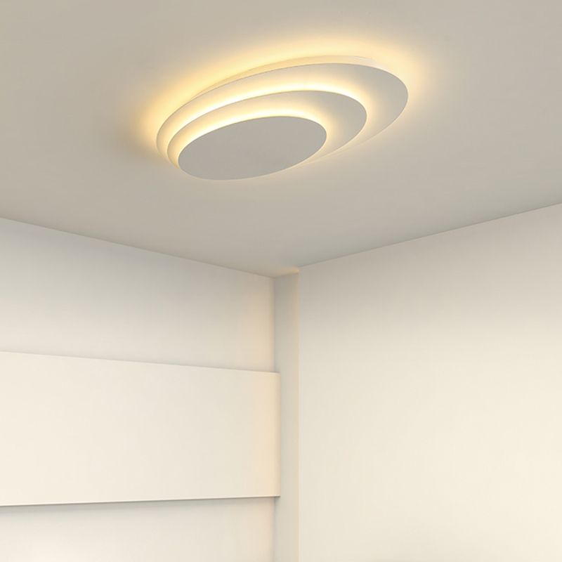 Quinn Geometric Flush Mount Ceiling Light – White, 19.7"