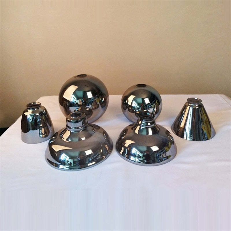 Industrial Glass Pendant Light – Adjustable Hanging Ceiling Lamp (E27)