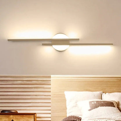 Alana Nordic Linear LED Wall Lamp – Black/White, Metal Frame