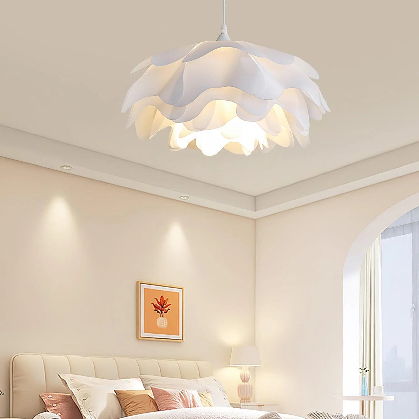 Renée Flower-Shaped Acrylic Pendant Light – Metal Frame, E27 Socket