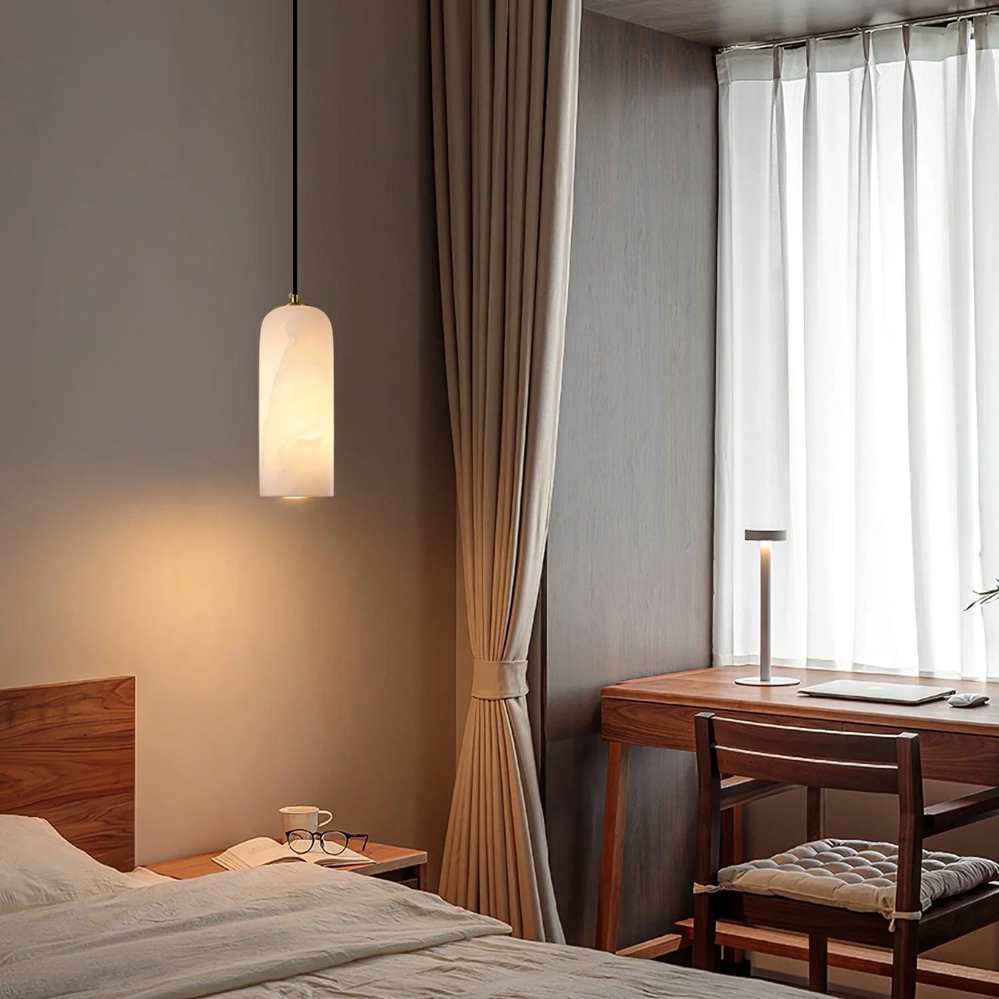 Jade Minimalist Metal & Alabaster Pendant Light – Brass Finish