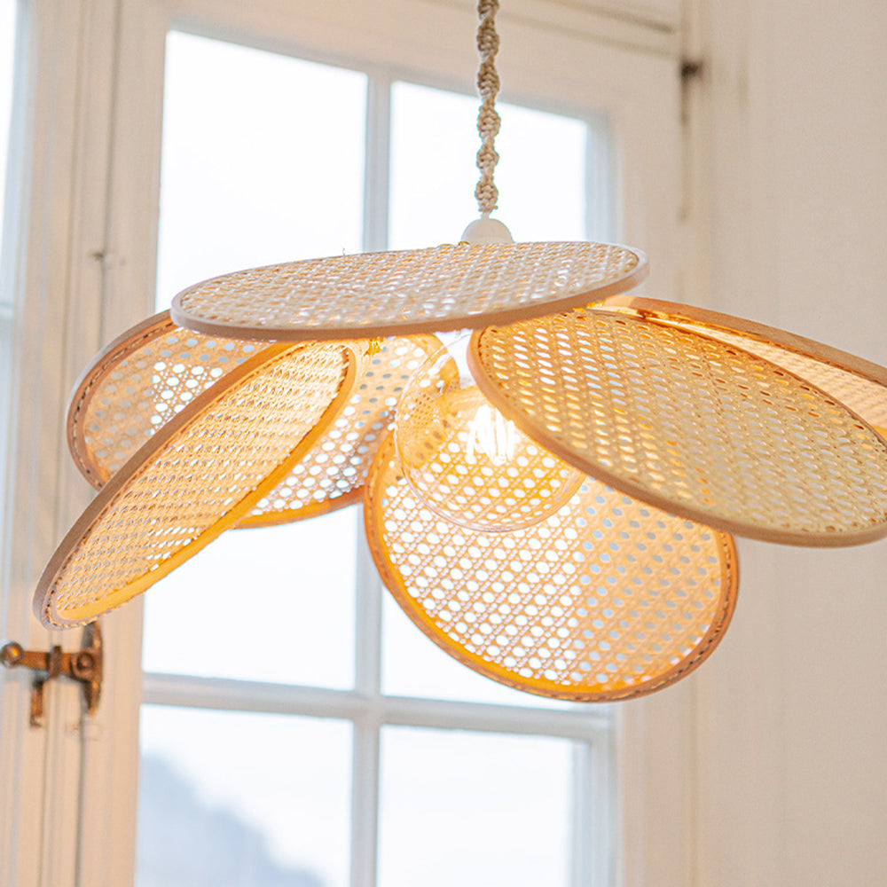 Ritta Rattan Willow Weave Pendant Light – French-Country Style, S/L