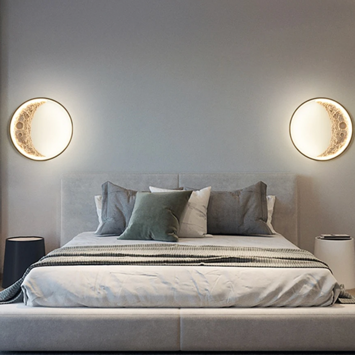 Crescent Moon Wall Light – Decorative Wall Lamp