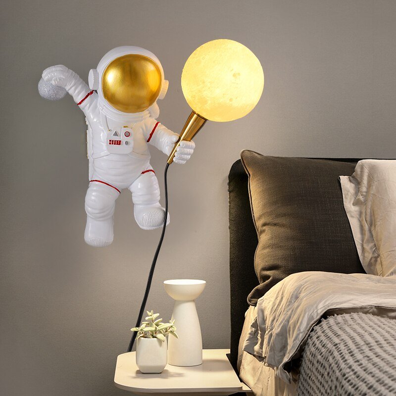 Astronaut Decorative Lamp