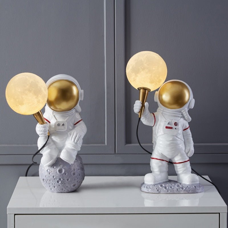 Astronaut Decorative Lamp