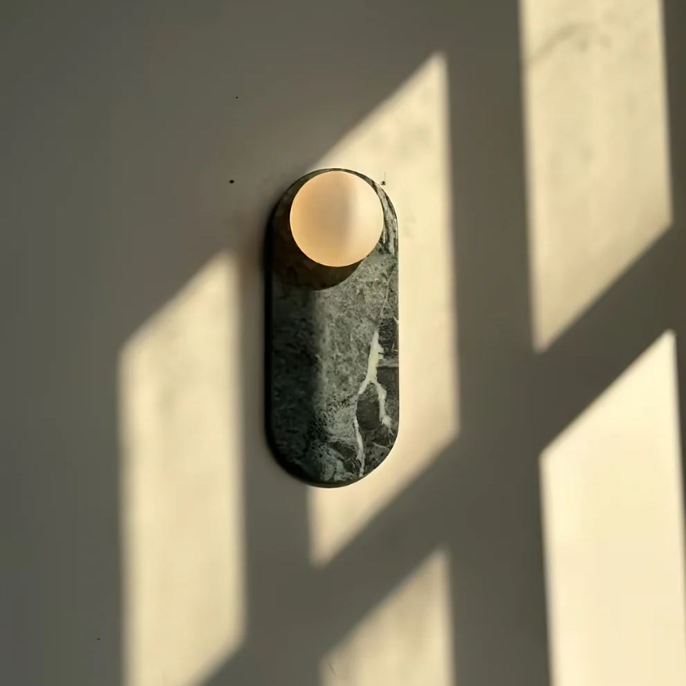 Jade Minimalist Marble & Glass Wall Lamp – Elegant Indoor Sconce